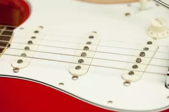 American Vintage \'65 Stratocaster - Shoreline Gold